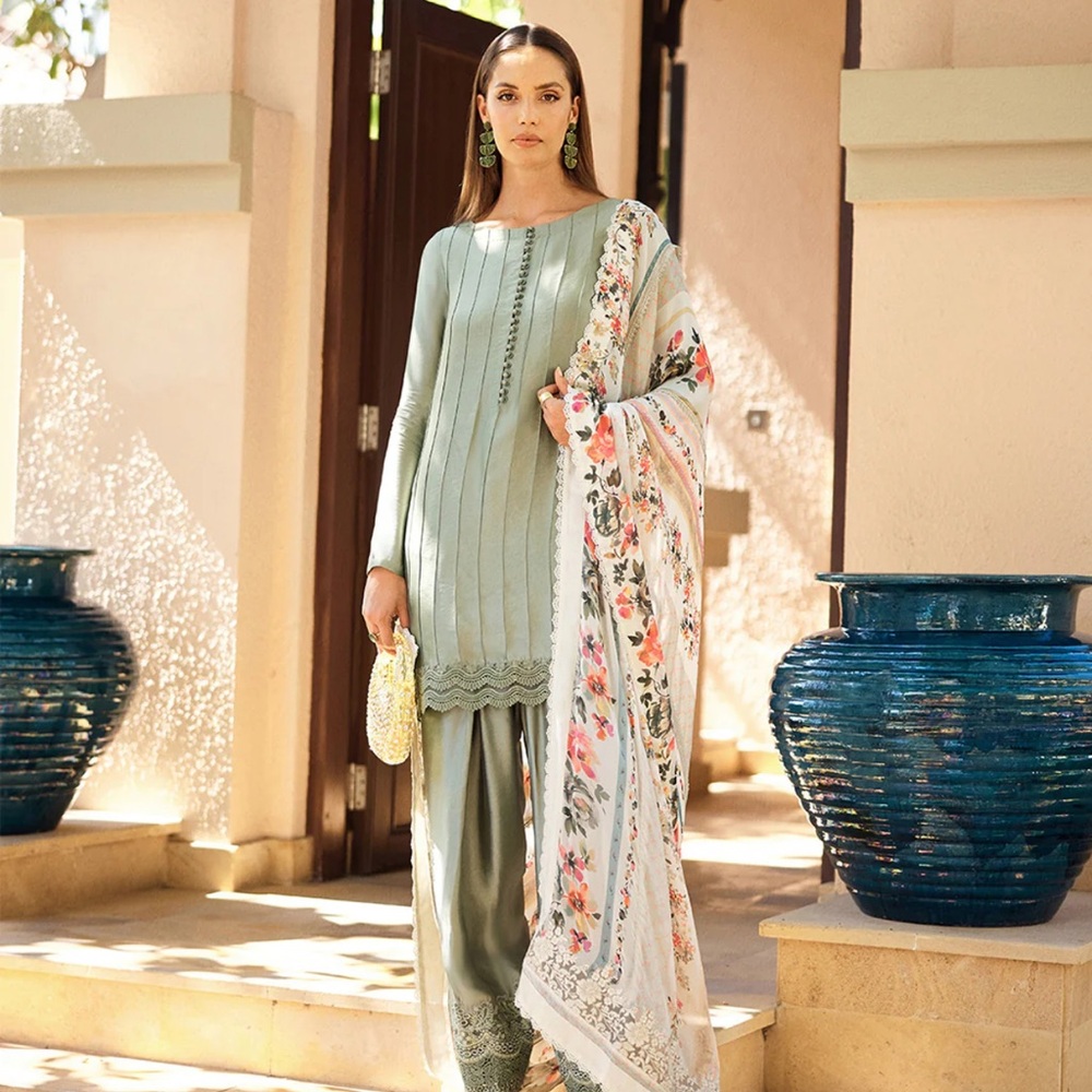 Green Embroidered Kurta with Relaxed Trousers